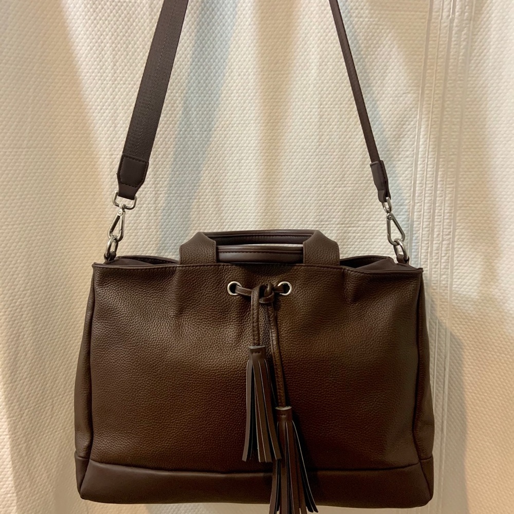 🍃GEOX large leather tote
